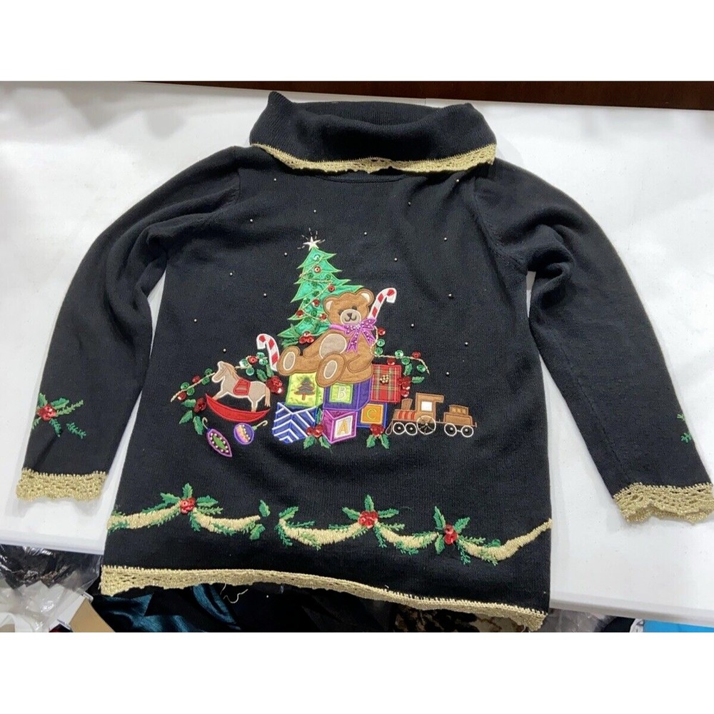 CB Collection women's Christmas Sweater Large Bear Turtle Neck Black